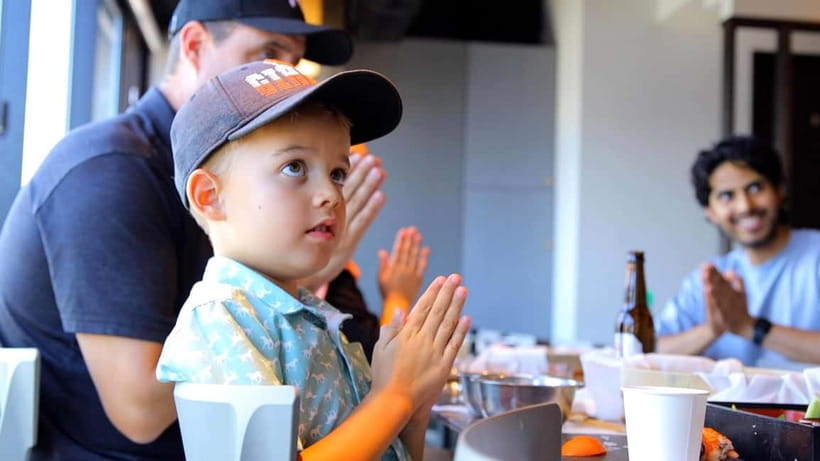 Osaka: Roll and Authentic Sushi Making Class in Dotonbori - Eating the Sushi You Prepared