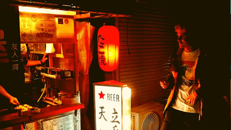 Osaka: Shinsekai Food Tour with 13-15 Dishes at 5 Eateries - Stop three: kushikatsu, Shinsekai’s signature fried skewers