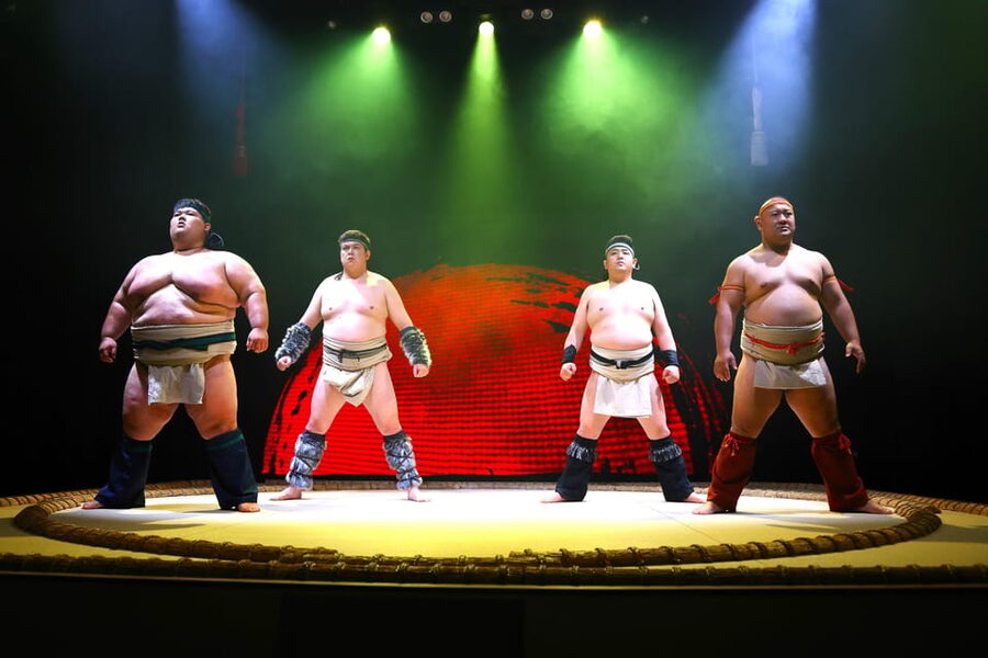 Osaka: Sumo Stage Show with Bento or Snack + Fight & Photo - Audience participation is where the room comes alive