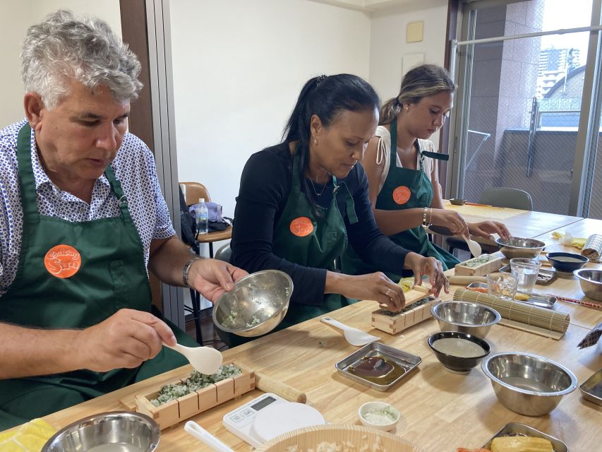Osaka: Sushi Class in Dotonbori - Oshizushi brings Osaka into the kitchen
