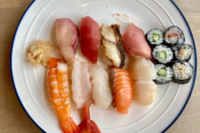 Osaka Sushi Cooking Class - Starting with rice, seaweed, and fillings