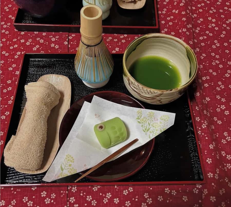 Osaka Temple Cool Foot Bath & Matcha Experience〈45min〉 - Matcha, wagashi, and matcha ice cream
