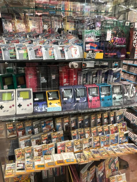 Osaka Tour OTAKU DenDenTown,Maid cafe,Shopping,Photo Booth - The arcade: pay per play and choose your game