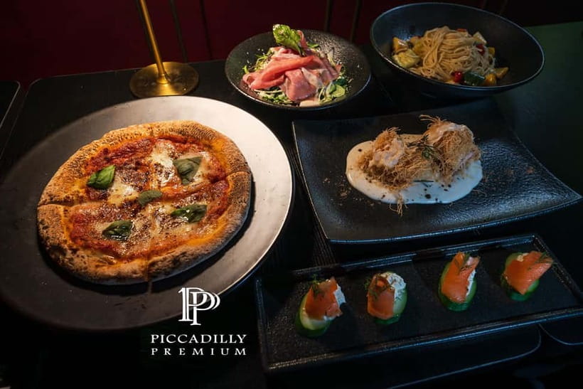 Osaka Umeda:PICCADILLY LIVE SHOW & NIGHTCLUB TICKET & Shisha - Key points to know before you go
