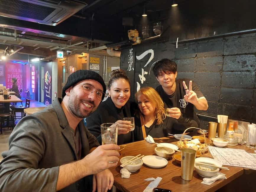 Osaka: Unforgettable Bar Hopping in Kyobashi! - Stop two: a building of small food stalls