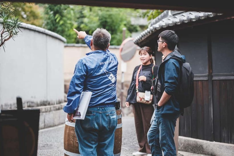 Osaka Winery Tour with Wine Tasting & Vineyard Walk - Tasting three Japanese wines