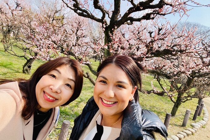PRIVATE 6hr, Food tour from Osaka Castle, Kuromon, Dotonbori. - What the private format adds