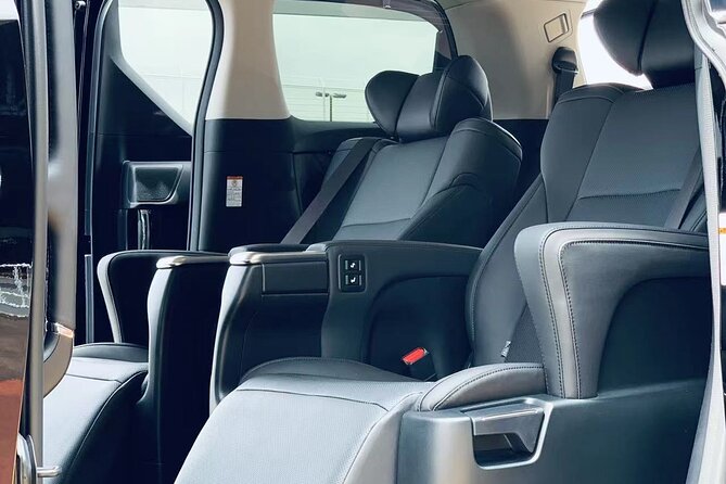 Private arrival transfer from Osaka Itami International airport to Kyoto City - Drop-off at your Kyoto hotel
