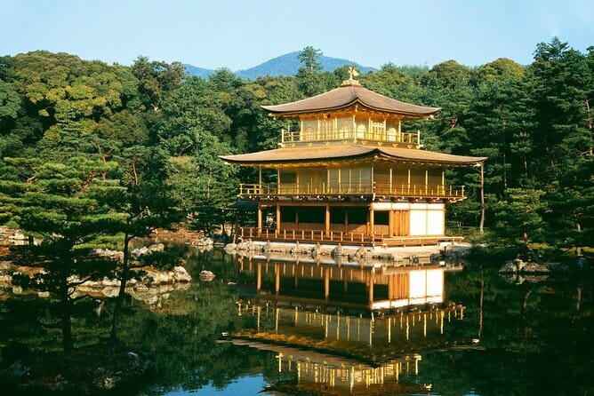 Private Day Tour of Historic Osaka - Shinsekai and the Tsutenkaku tower