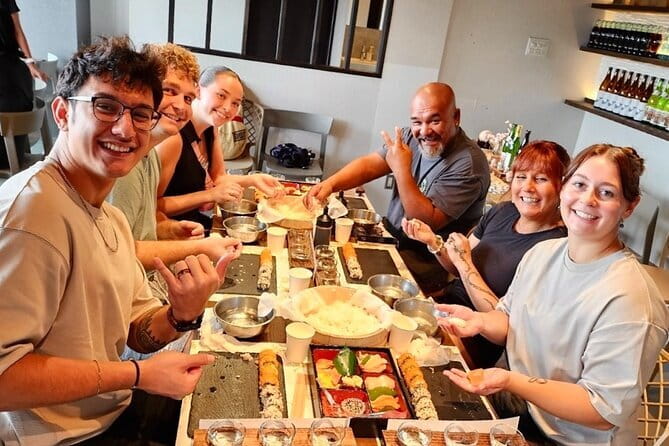 【Private】Sushi Making Osaka! Omakase Cooking Class in Japan! - A short lesson on sushi before you start
