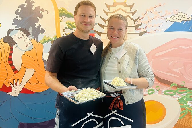 Ramen-Making Experience in the Osaka Castle Area with Souvenir - Eating the Ramen You Made