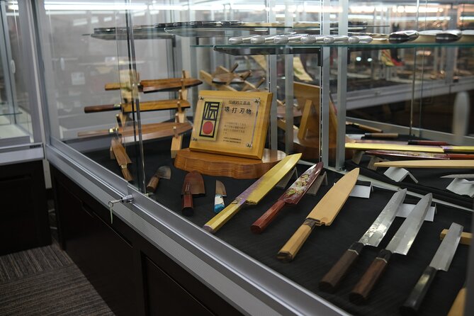 Sakai - Knife Factory and Craft Walking Tour - Who will get the most from this experience