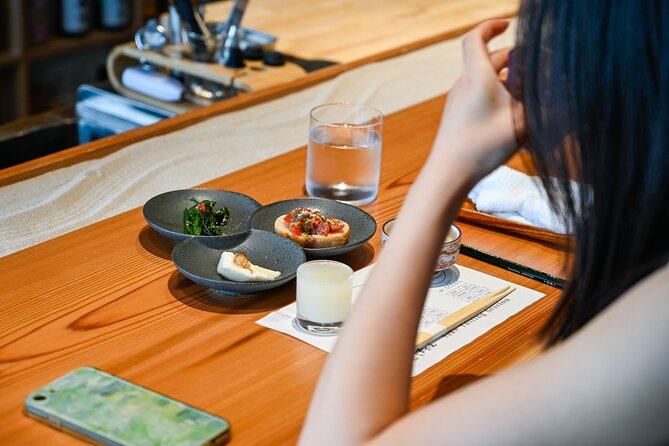 Sake "Omakase" in Osaka : Guided Tasting by a Active Sake brewer - 13:30: Three sake styles side by side