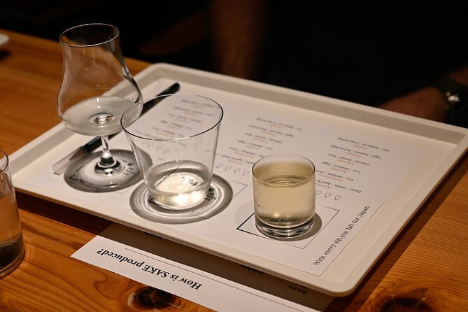 Sake "Omakase" in Osaka : Guided Tasting by a Active Sake brewer - 14:20: The same sake at two temperatures