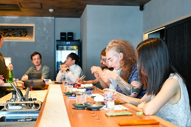 Sake "Omakase" in Osaka : Guided Tasting by a Active Sake brewer - 14:40: Questions, conversation, and cultural context