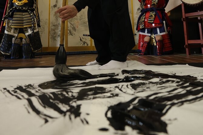 Samurai Calligraphy:Final brushstrokes of a lifetime before a War - What the $64.38 price includes