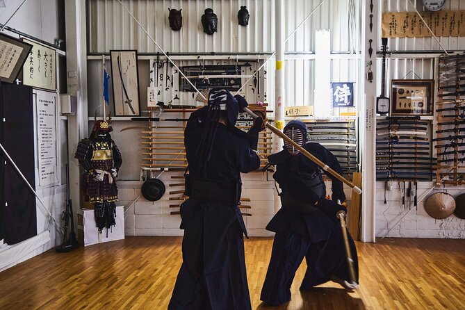 Samurai Training Experience KENDO in Osaka - Entering the dojo in Honjōhigashi