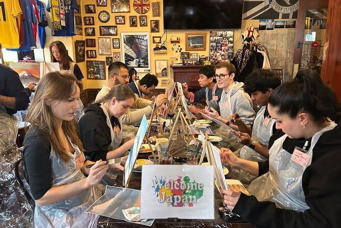 Seasonal Japanese Culture Osaka Paint and Wine Experience - Who will get the most from this experience