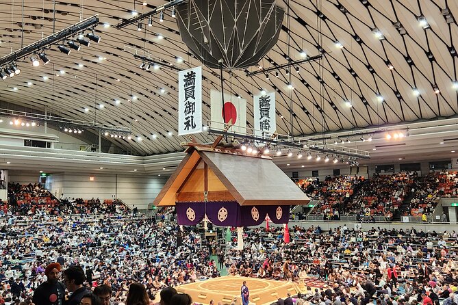 Sumo Wrestling Tournament Chair Seats & Expert Guide | Osaka Mar - Chair seating and the important seat-location question