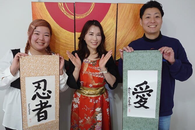 Tsumami Zaiku (Kanzashi) making Workshop in Abeno Osaka - A guided craft that suits beginners