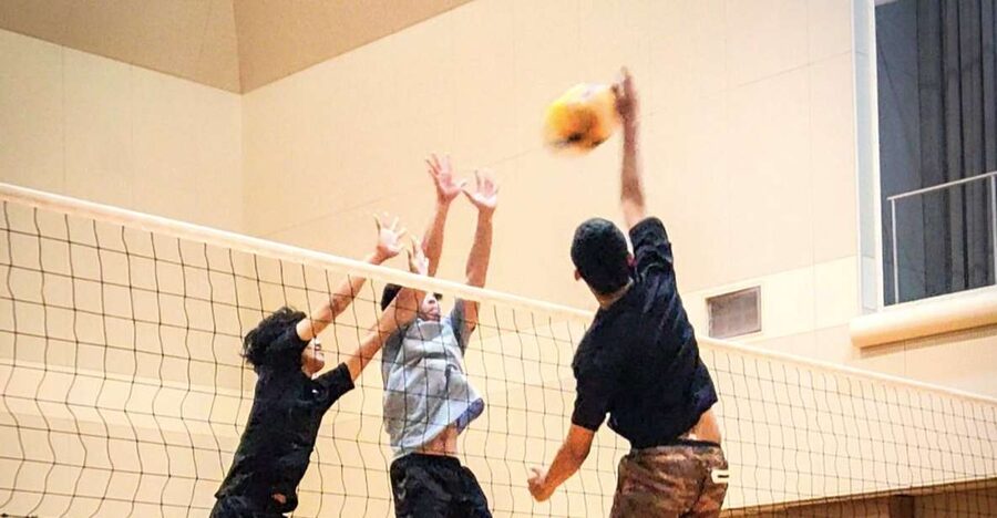 Volleyball in Osaka, Kobe & Kyoto with locals! - A simple way to play volleyball in Japan